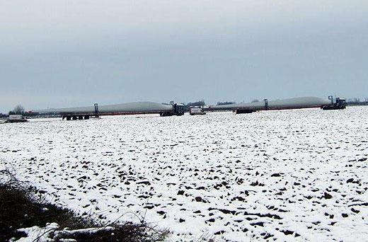 The Grange Wind Farm URBINE ASSEMBLY UNDERWAY